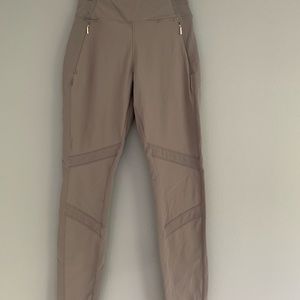 Athleta Highline Tight